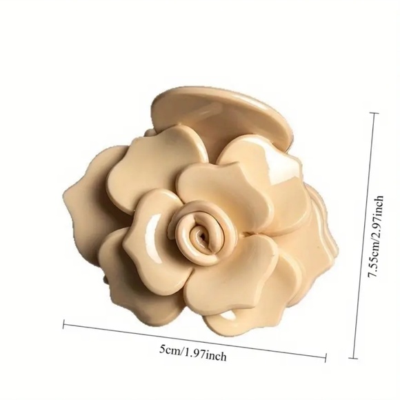 Light Yellow 3D Camellia Floral Hair Claw - Picture 3 of 4